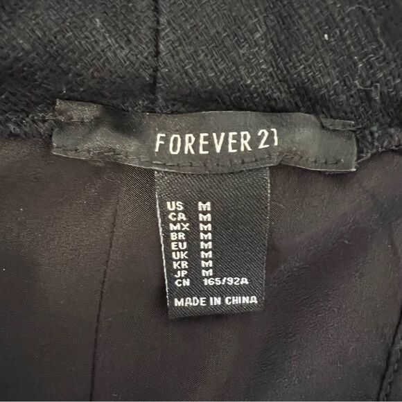 Cotton Linen Black Mini Dress with Sleek Silhouette Keyhole Back Tie Chic - Picture 5 of 6